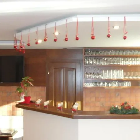 Eka Guest house 3*